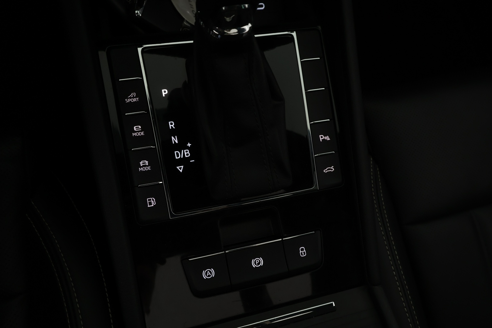 SKODA Superb 2020