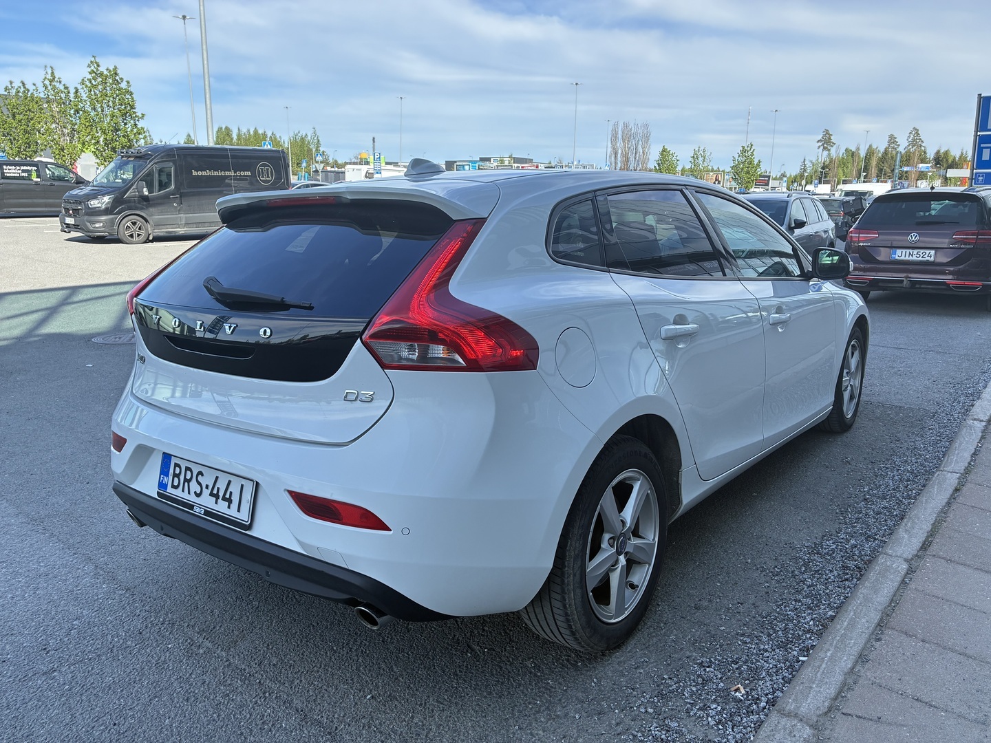 VOLVO V40 2014