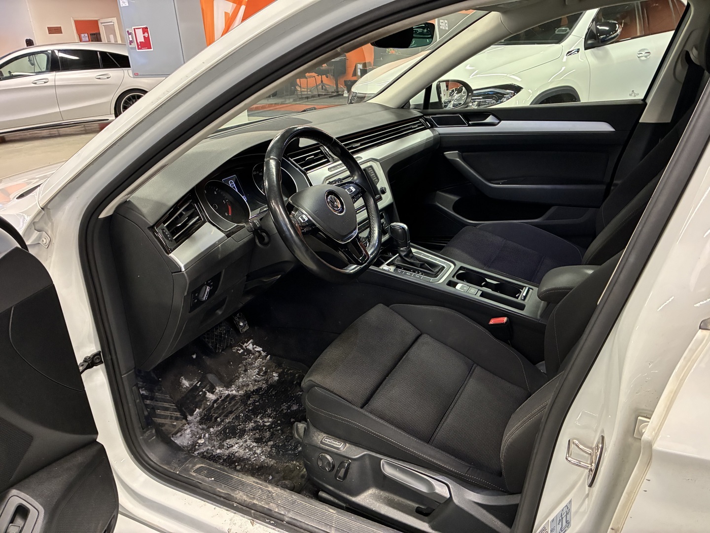 VOLKSWAGEN Passat 2017