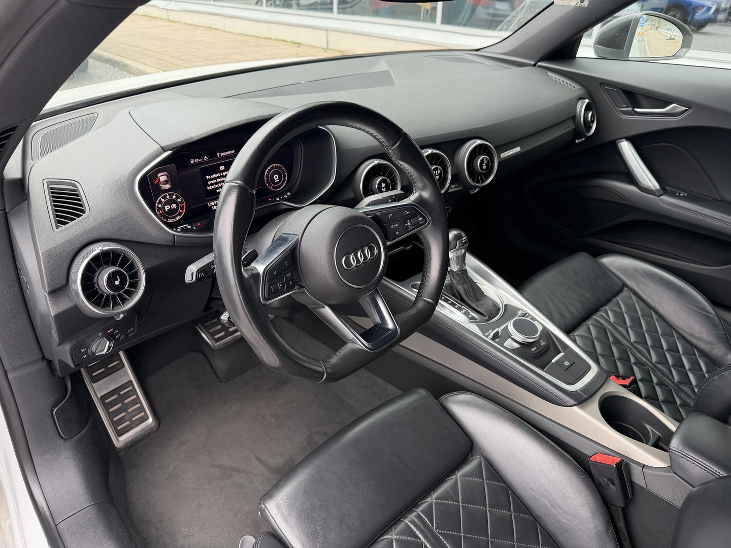 AUDI TT 2015