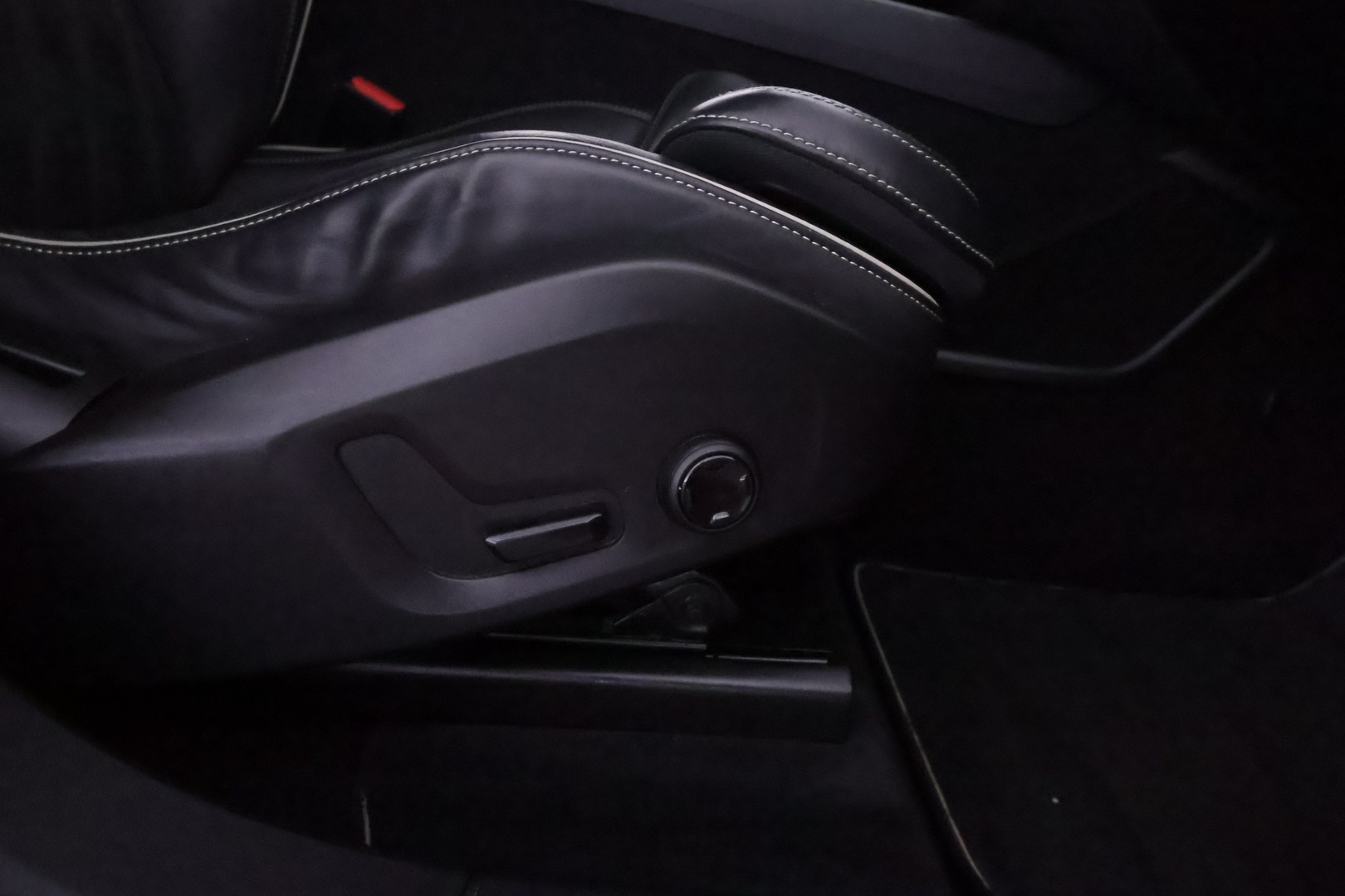 VOLVO XC60 2019