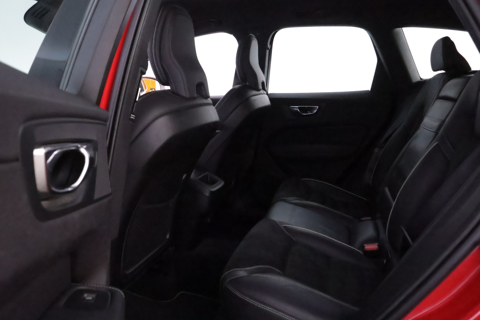 VOLVO XC60 2019
