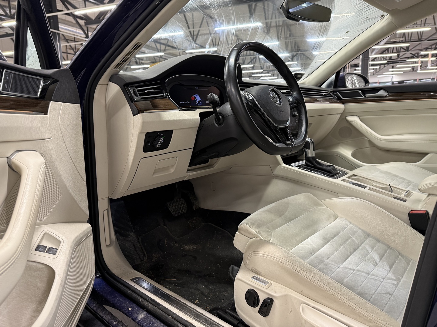 VOLKSWAGEN Passat 2018