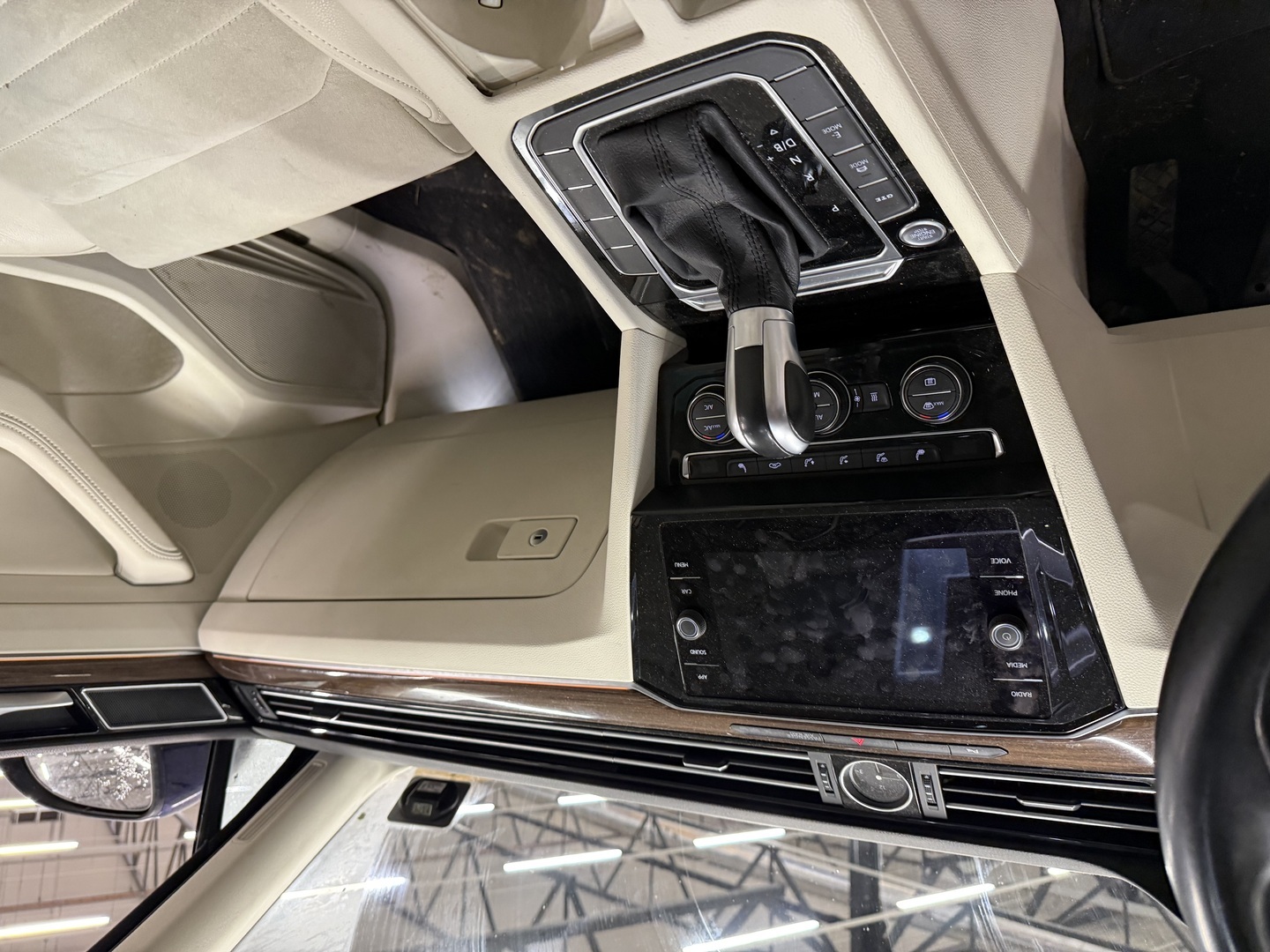 VOLKSWAGEN Passat 2018