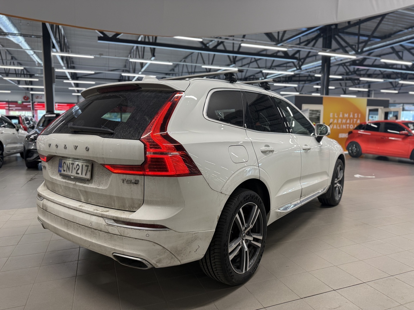VOLVO XC60 2019