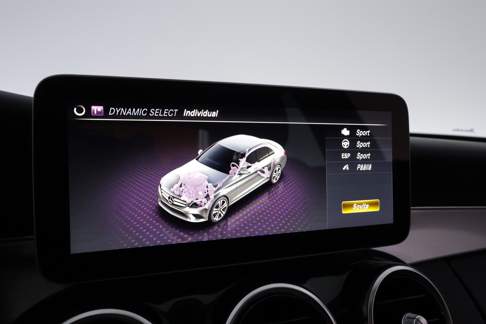 MERCEDES-BENZ C 2020