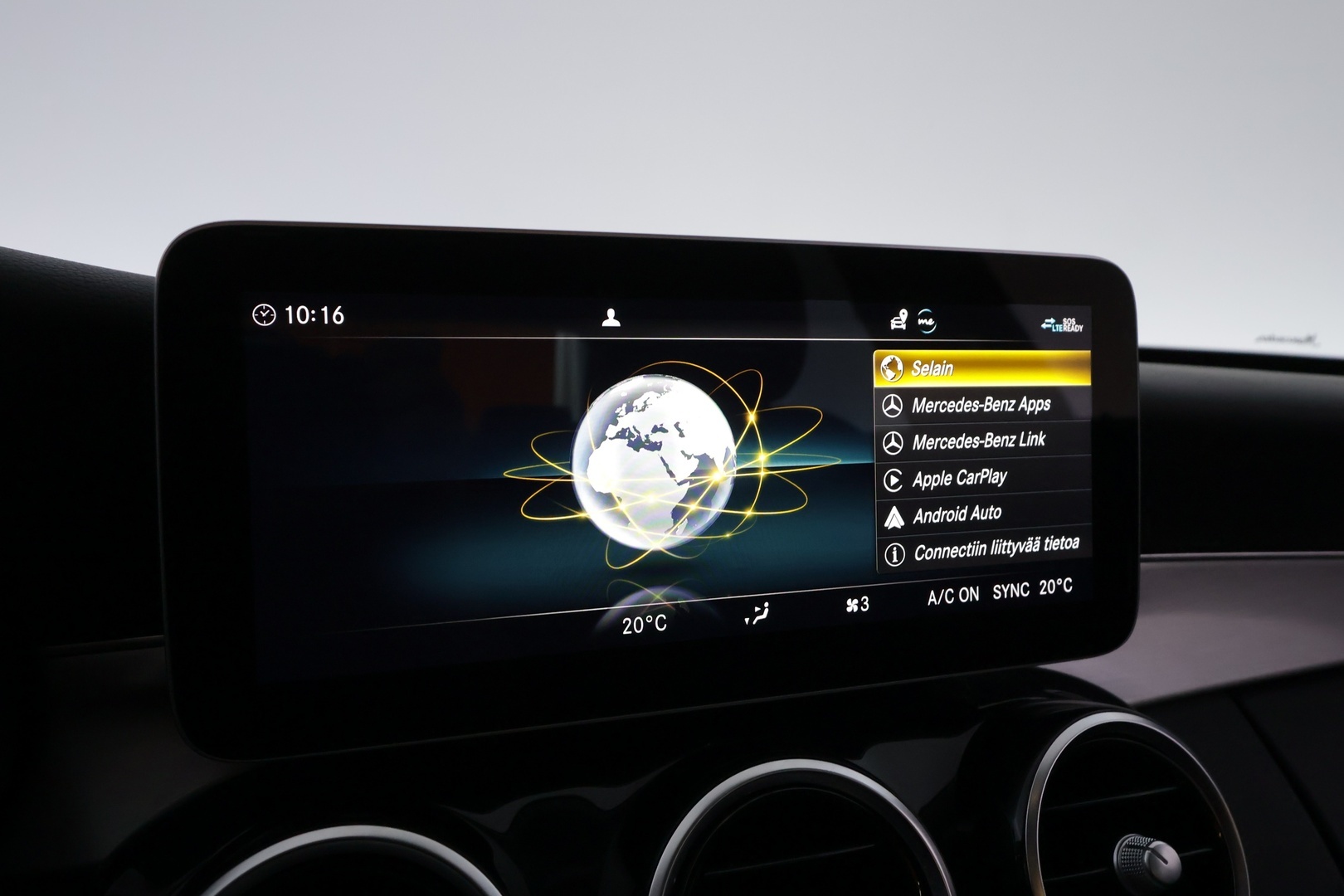 MERCEDES-BENZ C 2020