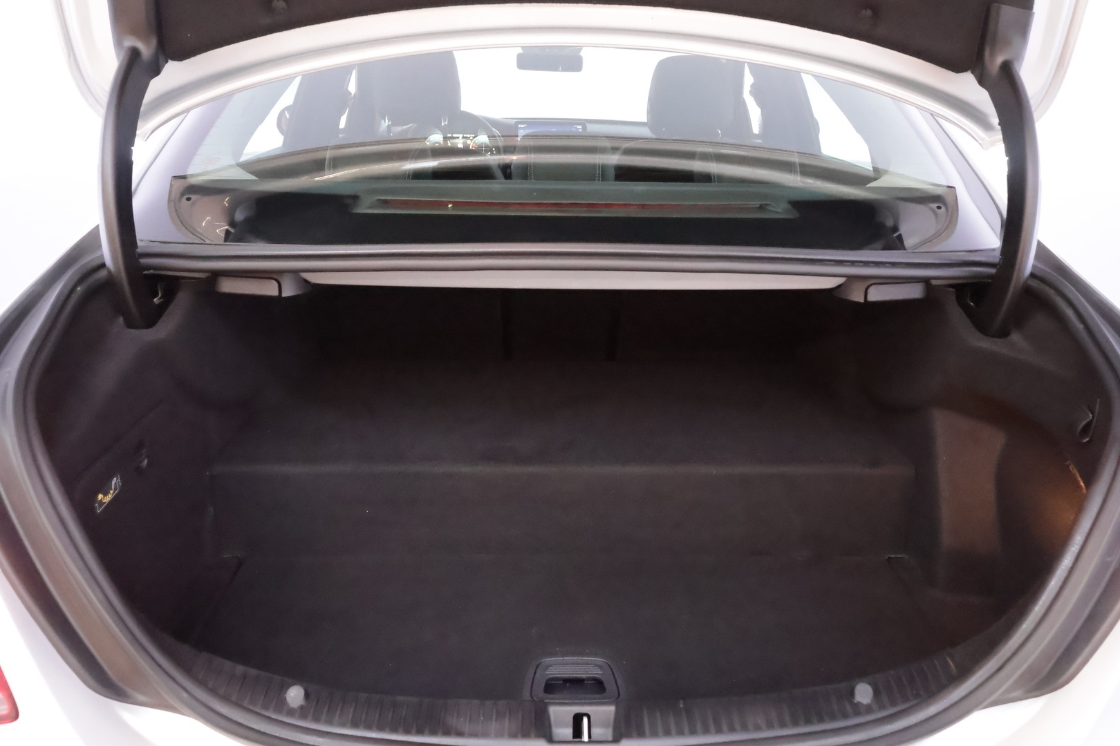MERCEDES-BENZ C 2020