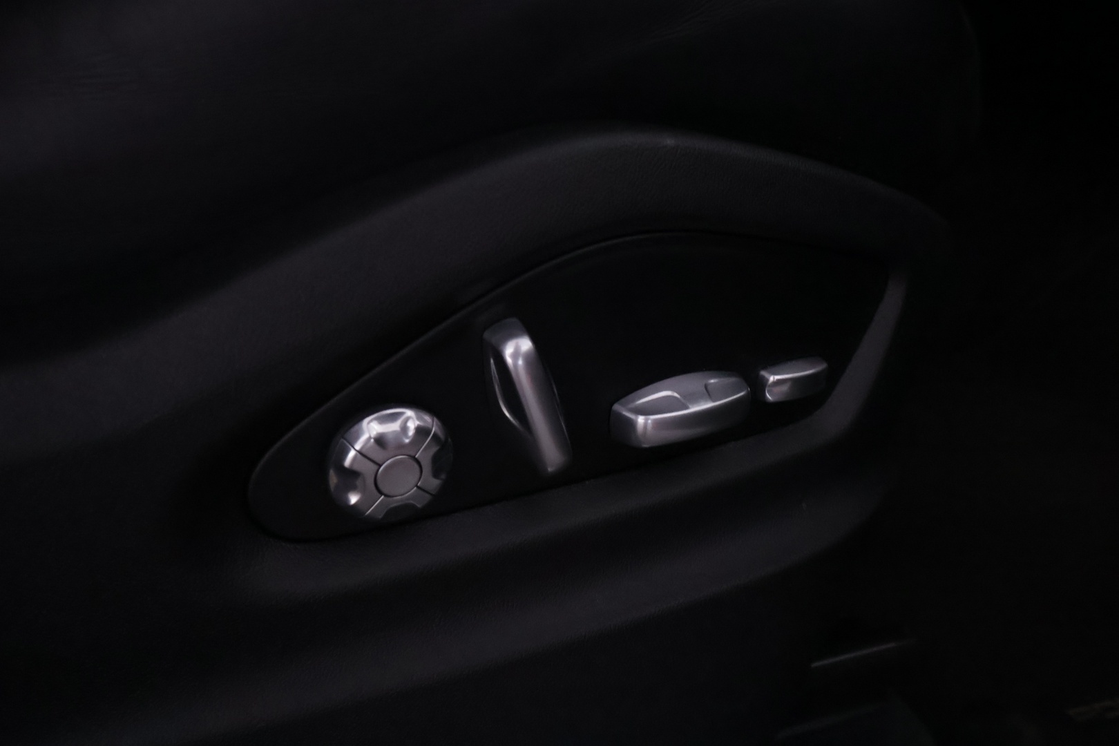 PORSCHE Cayenne 2019