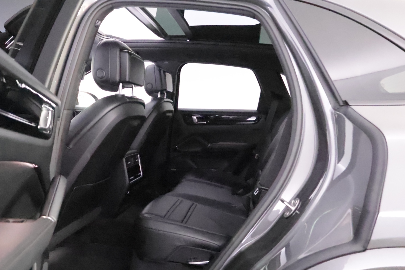 PORSCHE Cayenne 2019