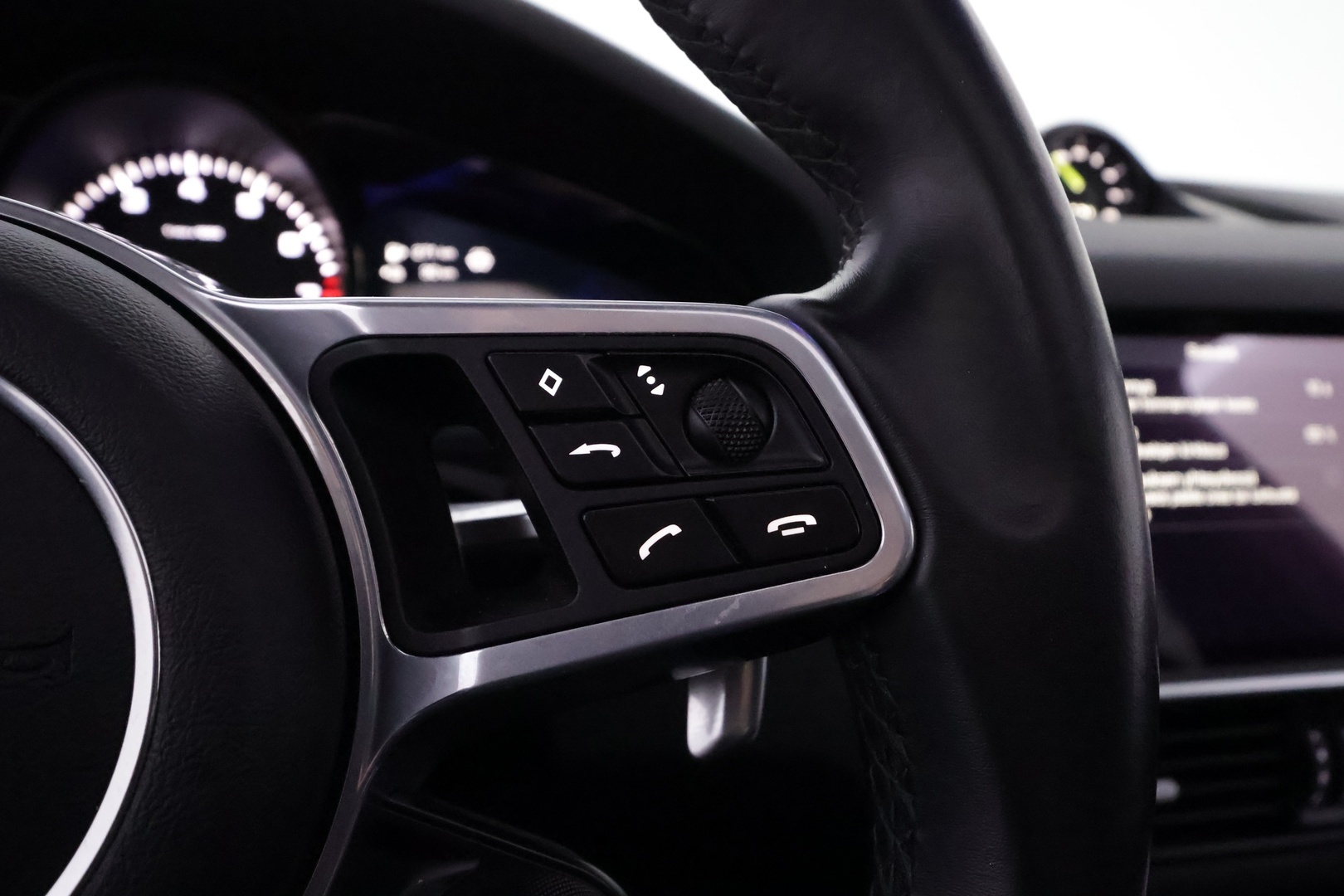 PORSCHE Cayenne 2019