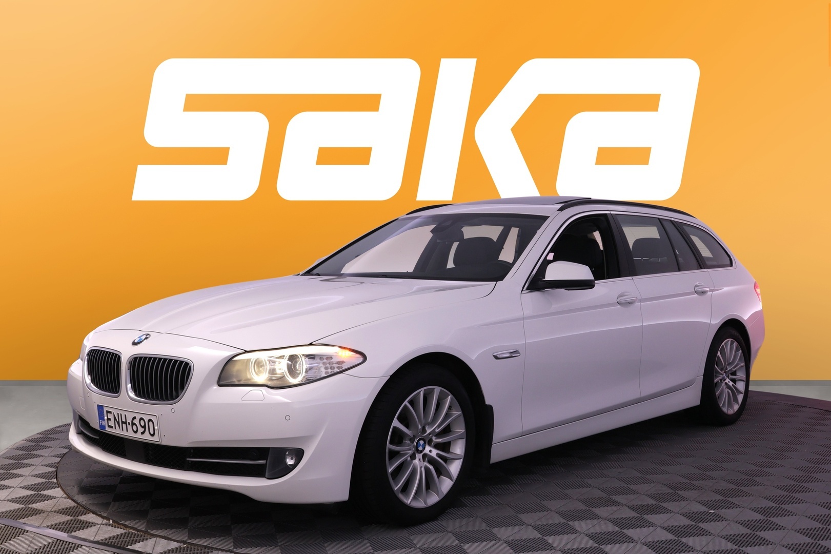 BMW 530 2013