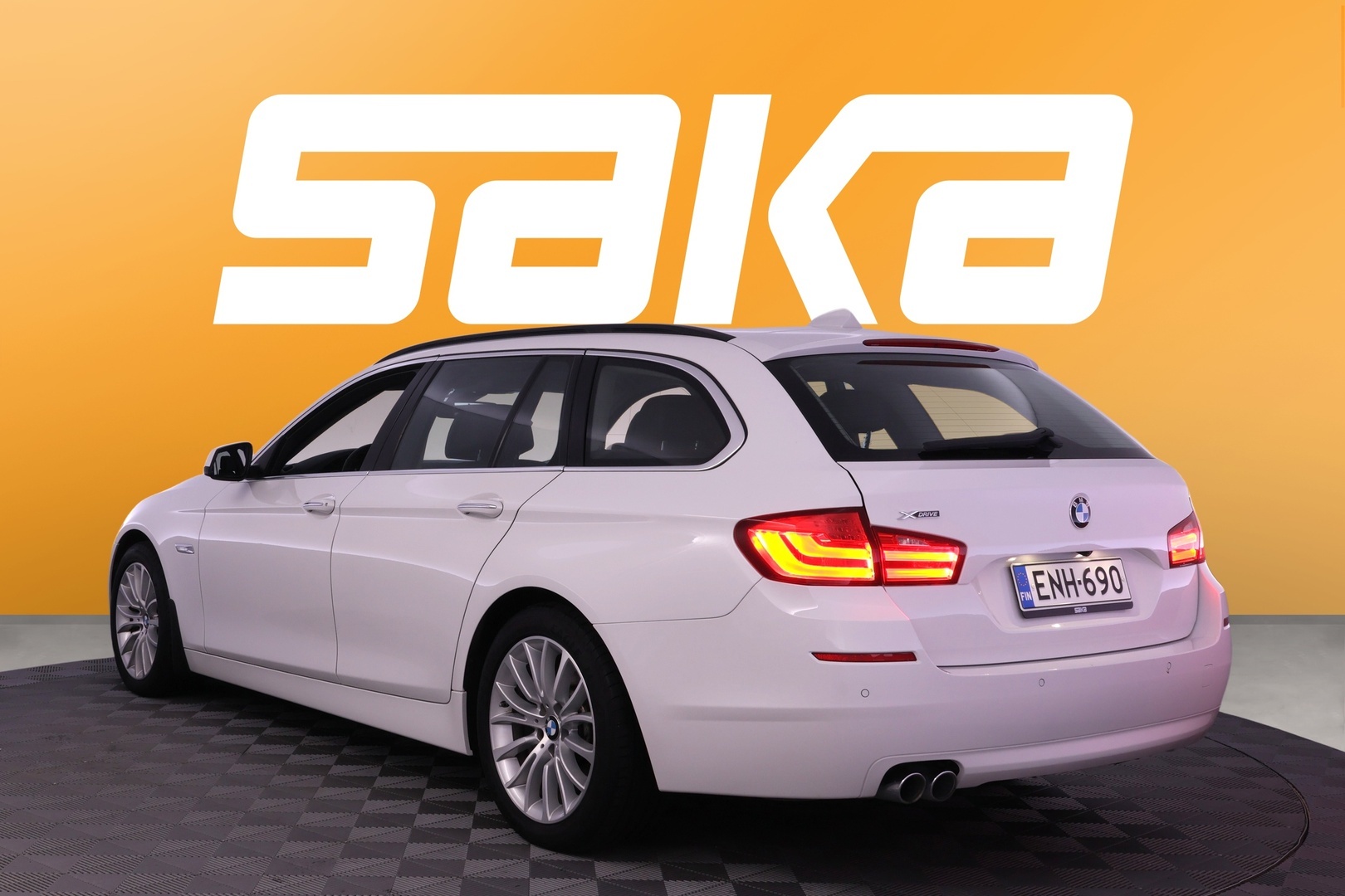 BMW 530 2013