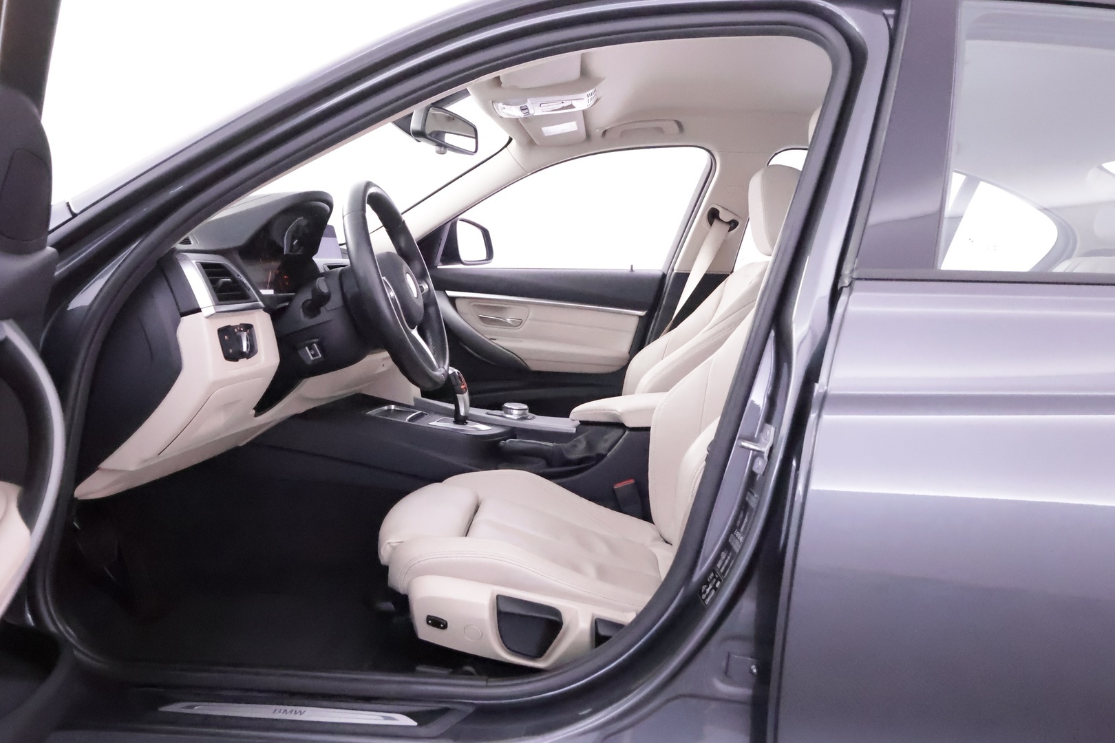 BMW 320 2019