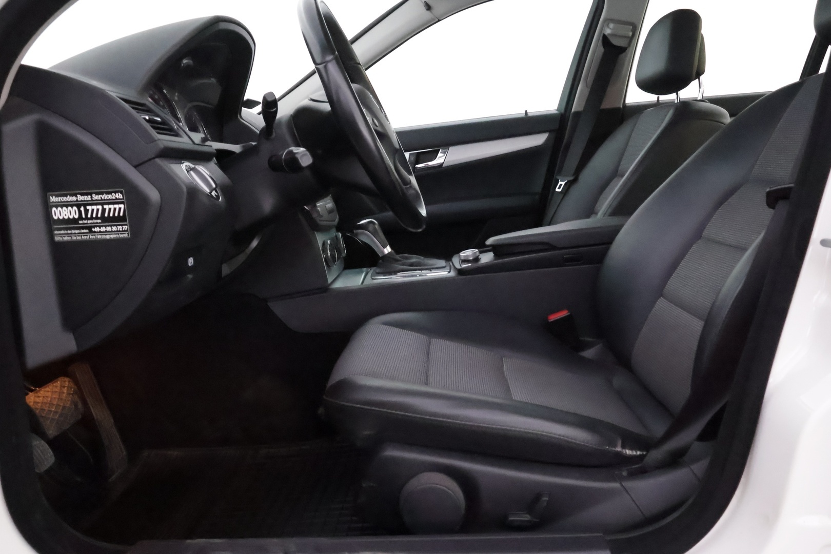 MERCEDES-BENZ C 2008