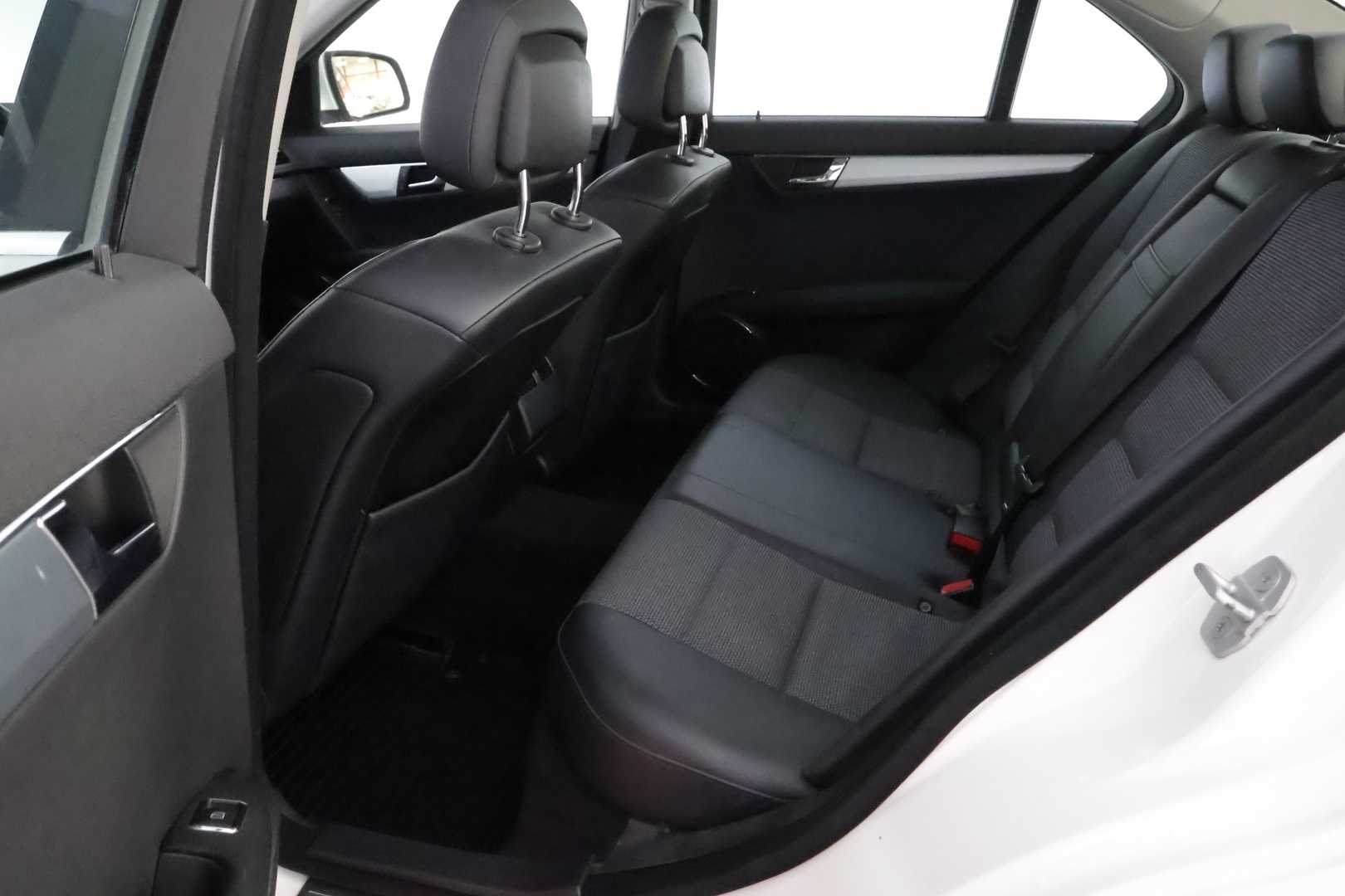 MERCEDES-BENZ C 2008