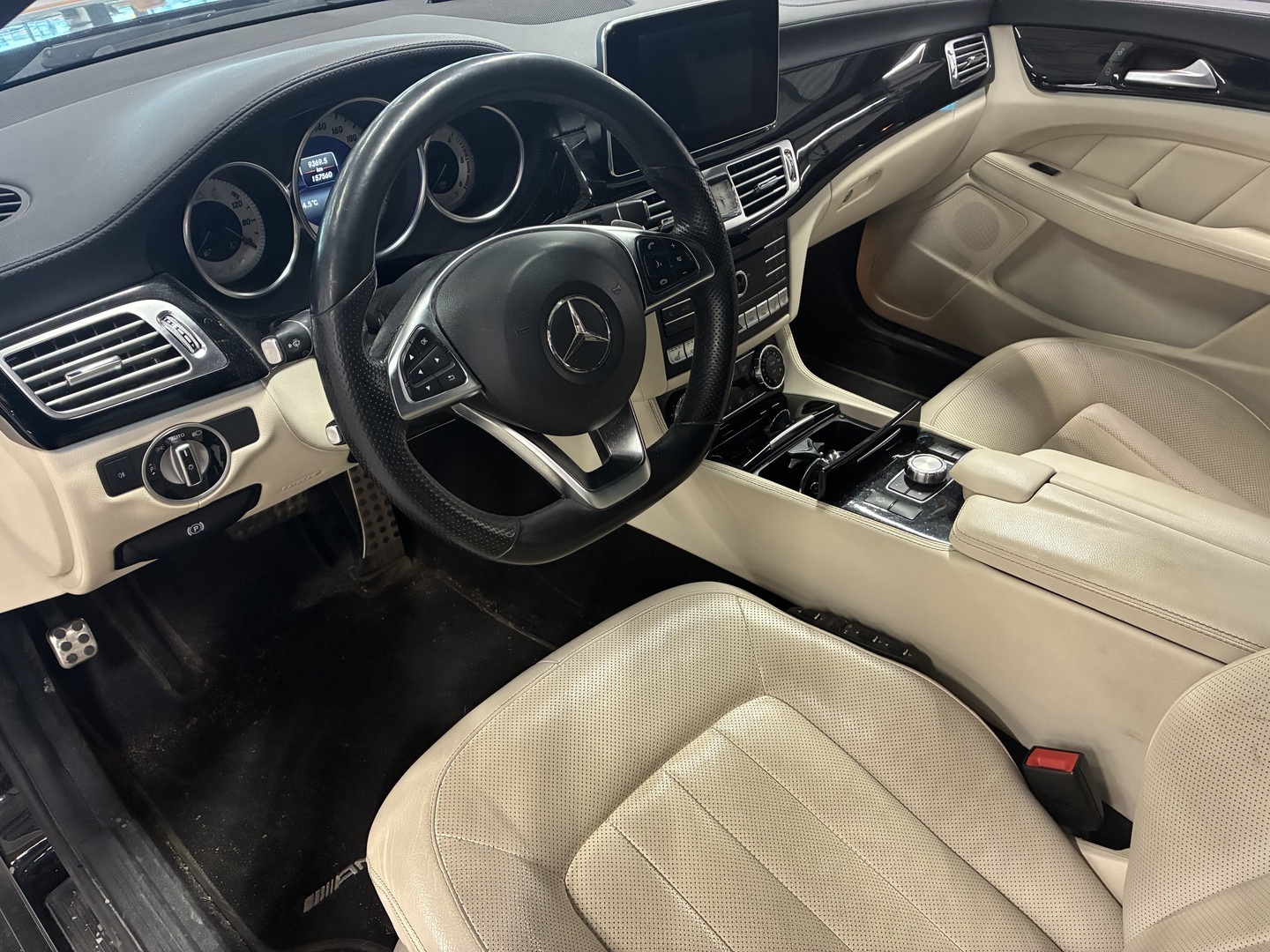 MERCEDES-BENZ CLS 2015