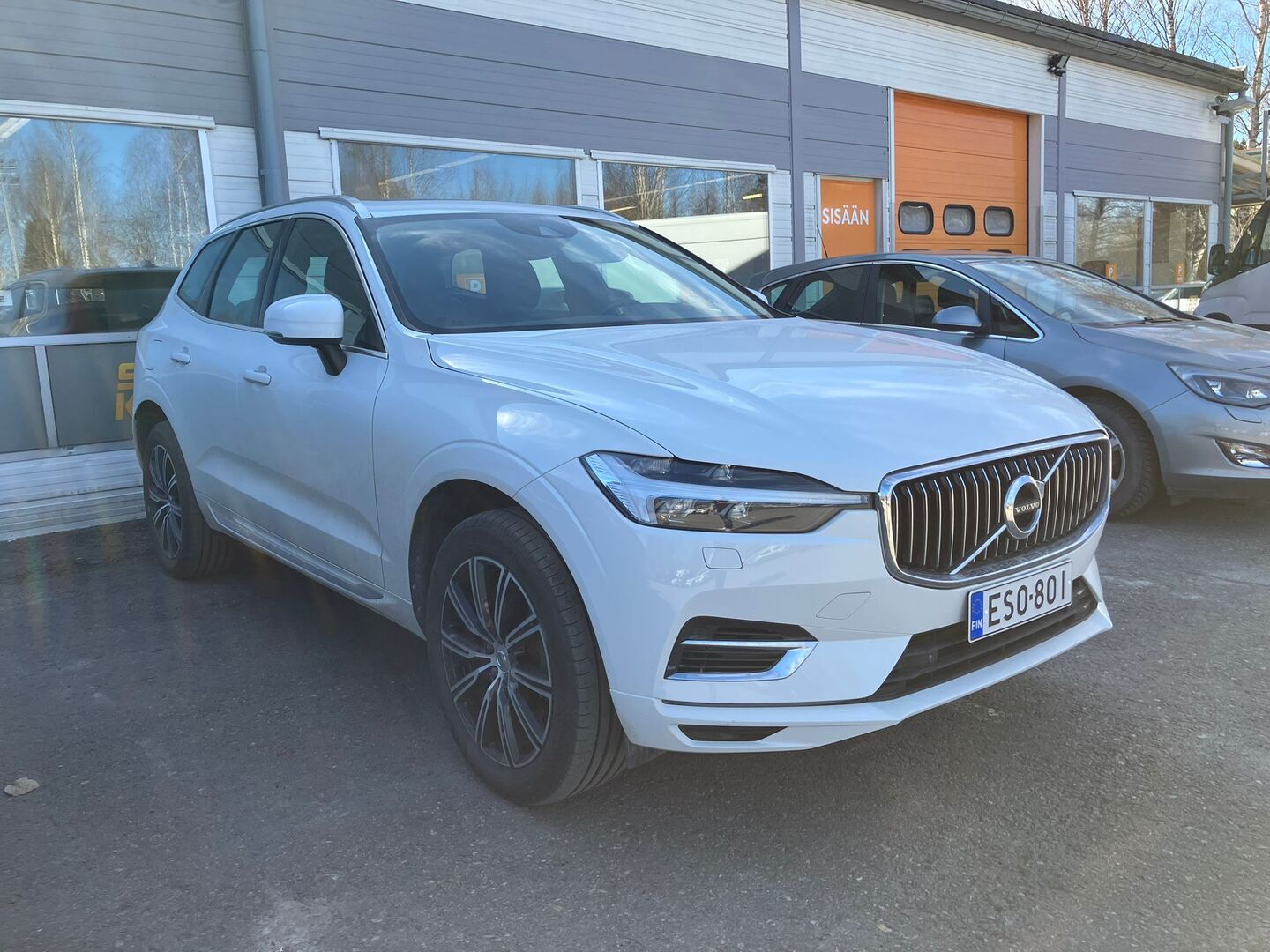 VOLVO XC60 2021