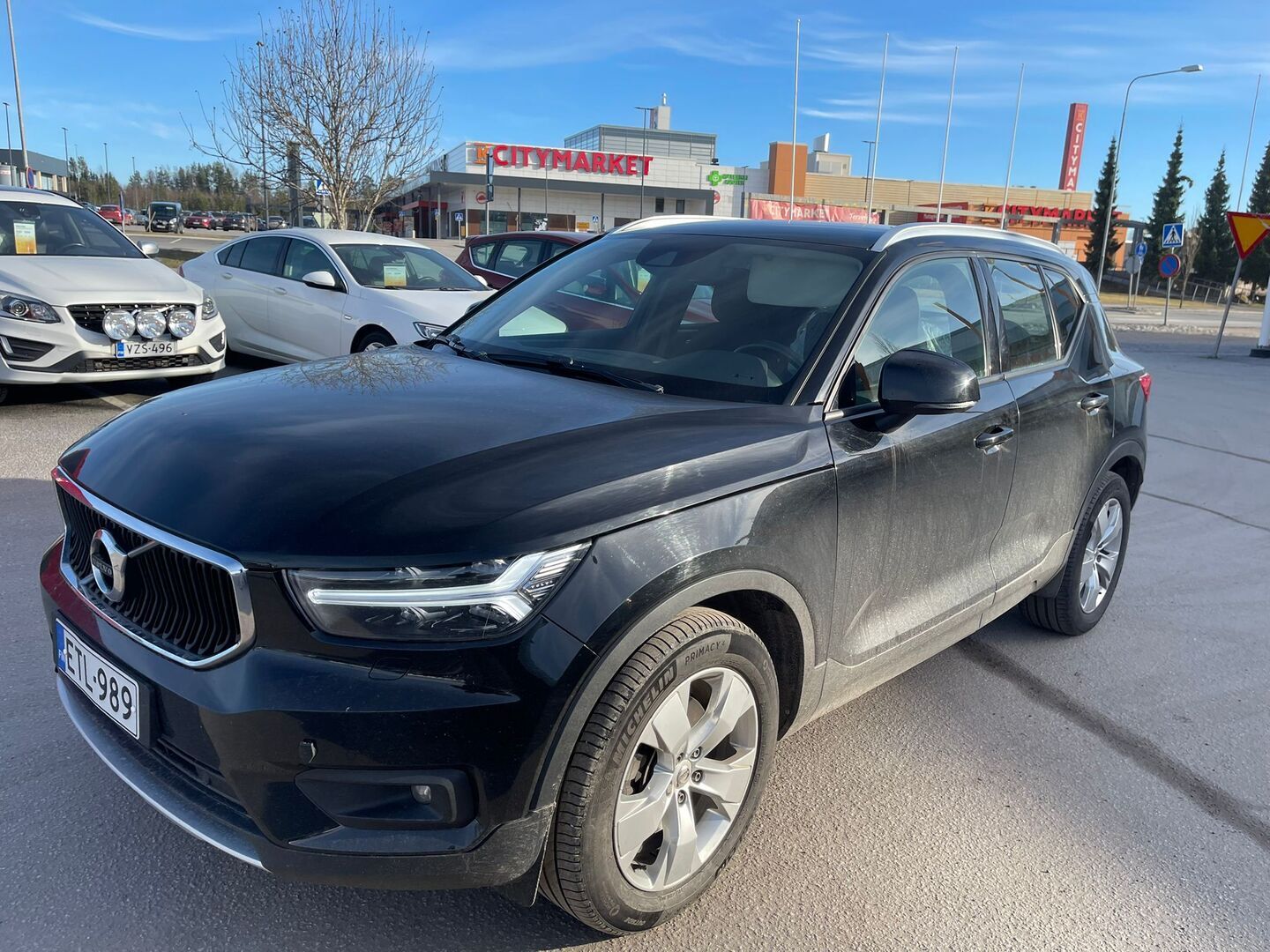 VOLVO XC40 2021