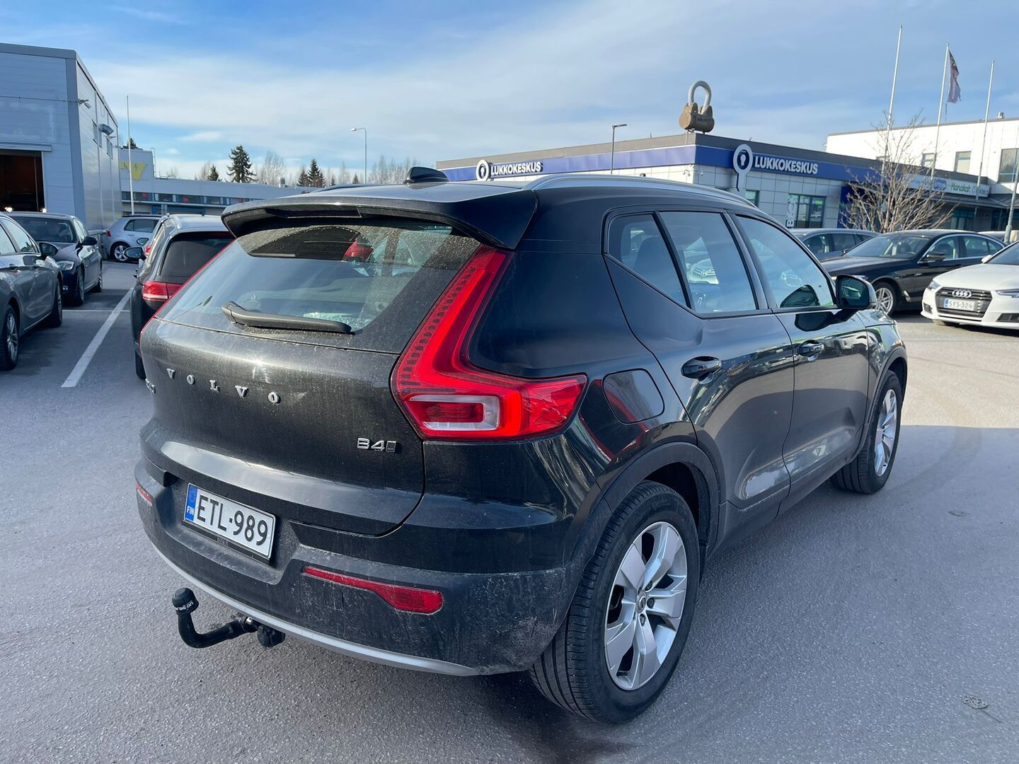 VOLVO XC40 2021