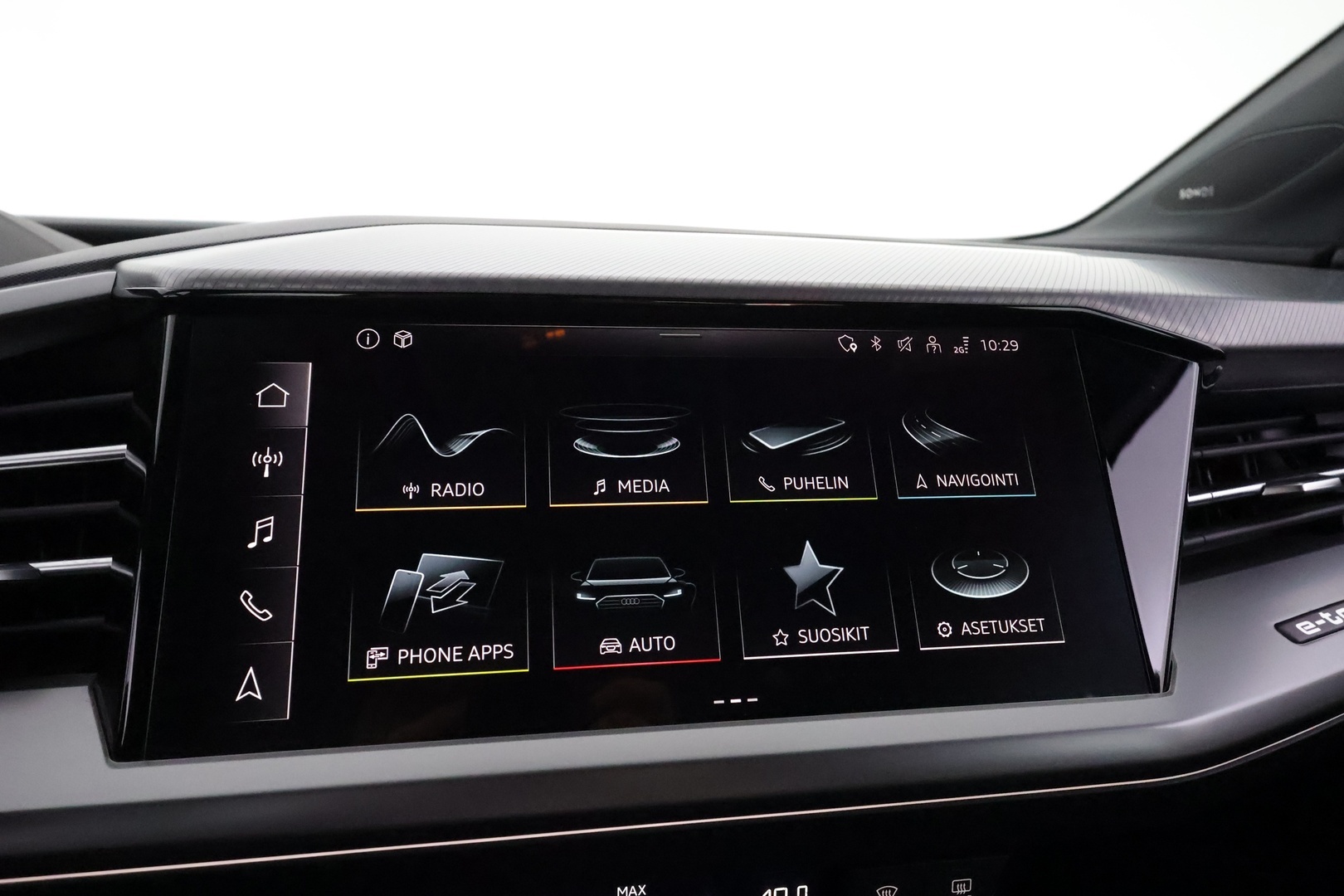 AUDI Q4 e-tron 2023