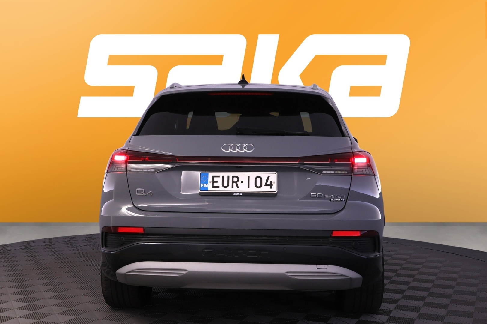AUDI Q4 e-tron 2023