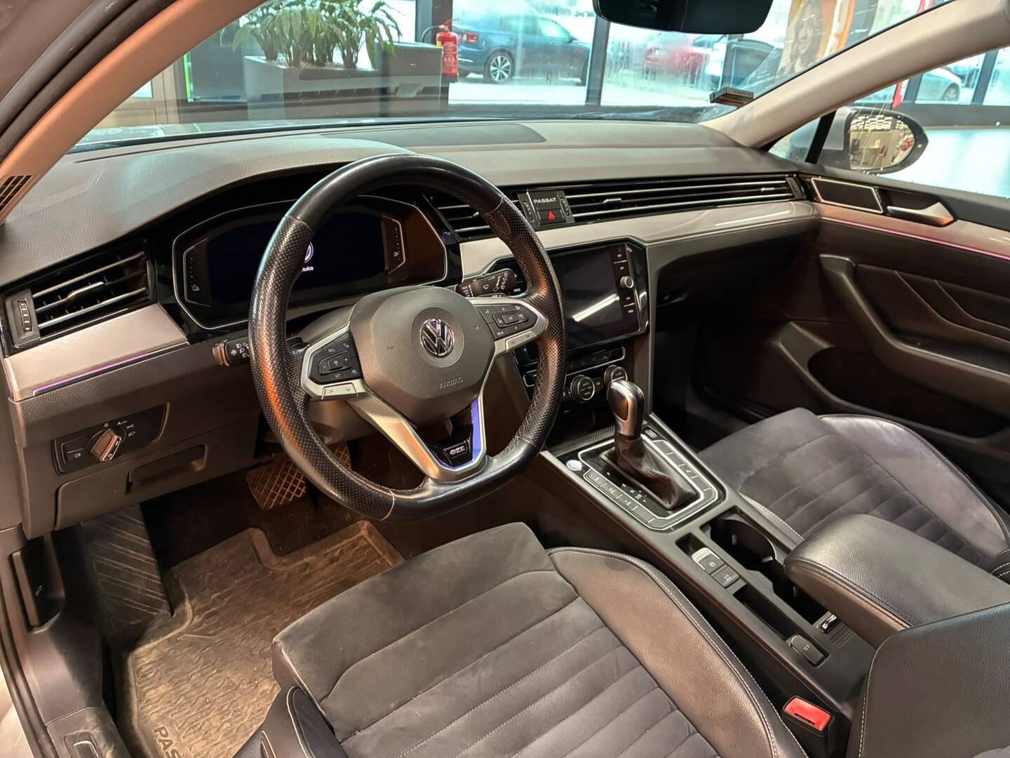 VOLKSWAGEN Passat 2020