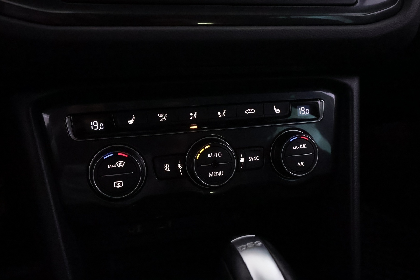 VOLKSWAGEN Tiguan 2017