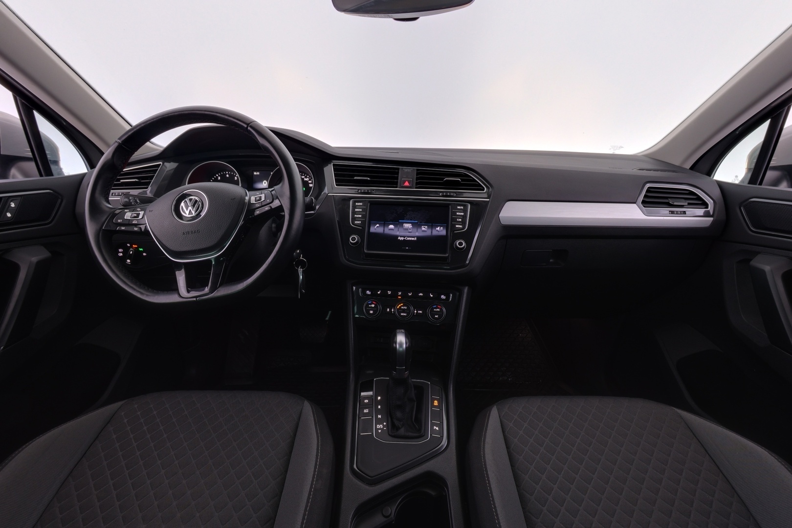 VOLKSWAGEN Tiguan 2017