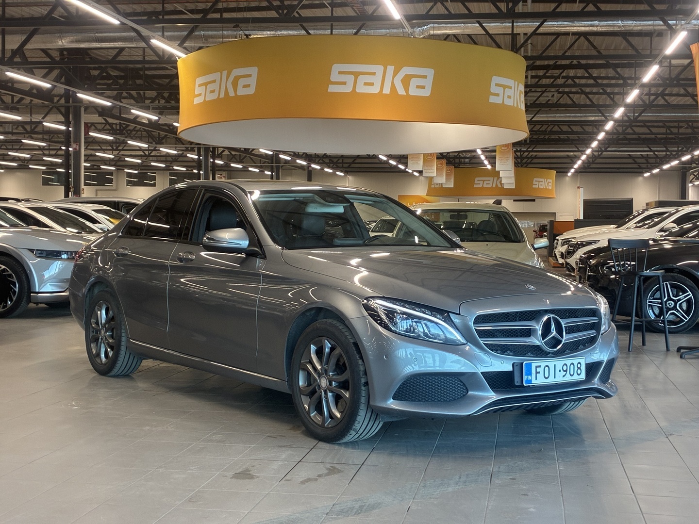 MERCEDES-BENZ C 2016