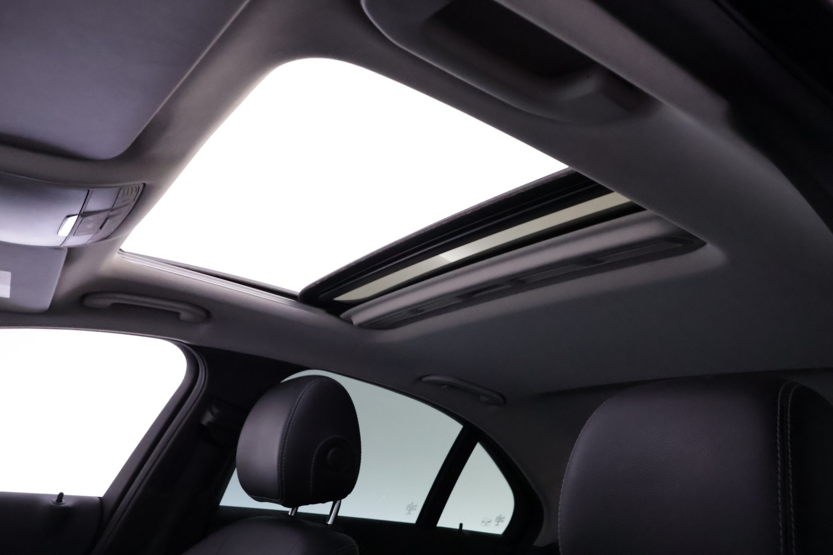 MERCEDES-BENZ C 2016