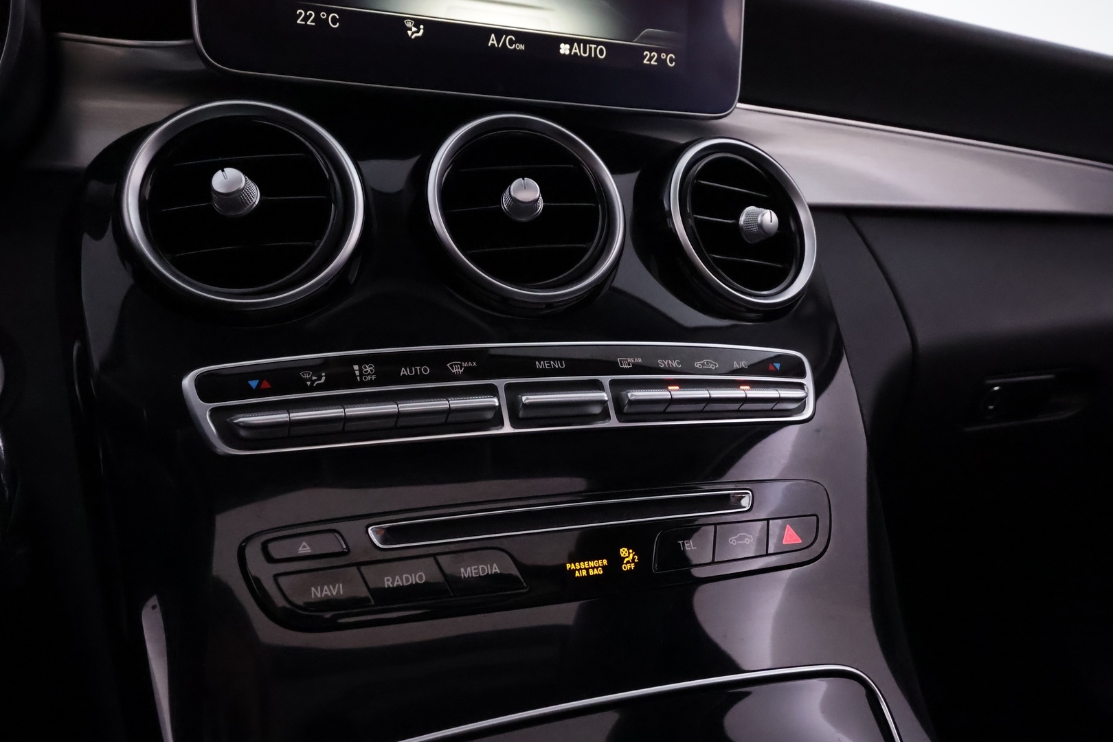 MERCEDES-BENZ C 2016