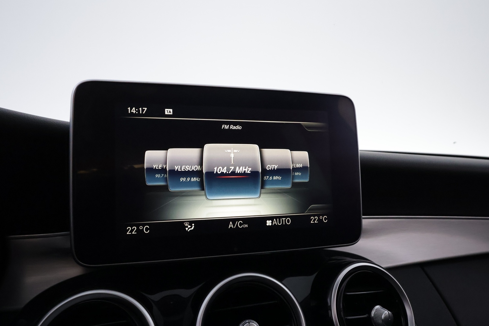 MERCEDES-BENZ C 2016