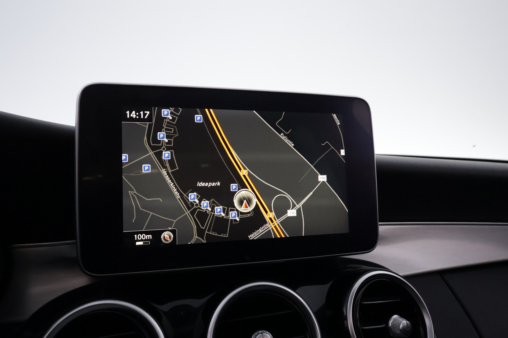 MERCEDES-BENZ C 2016