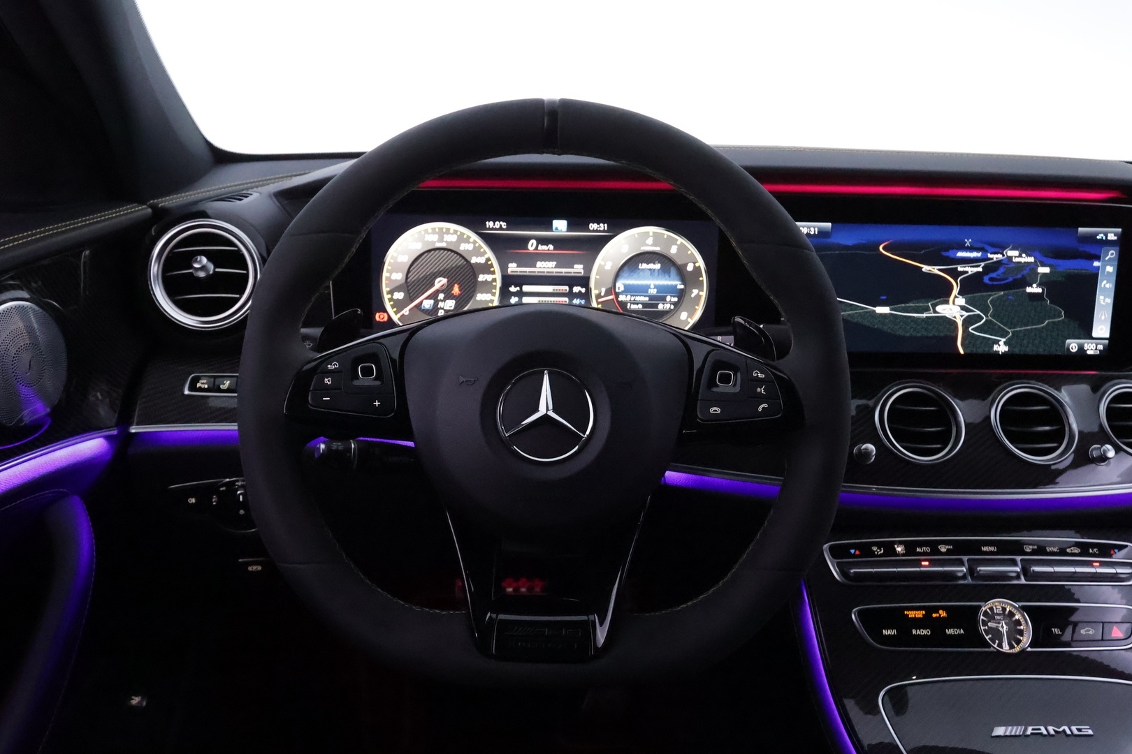 MERCEDES-BENZ E 63 AMG 2018