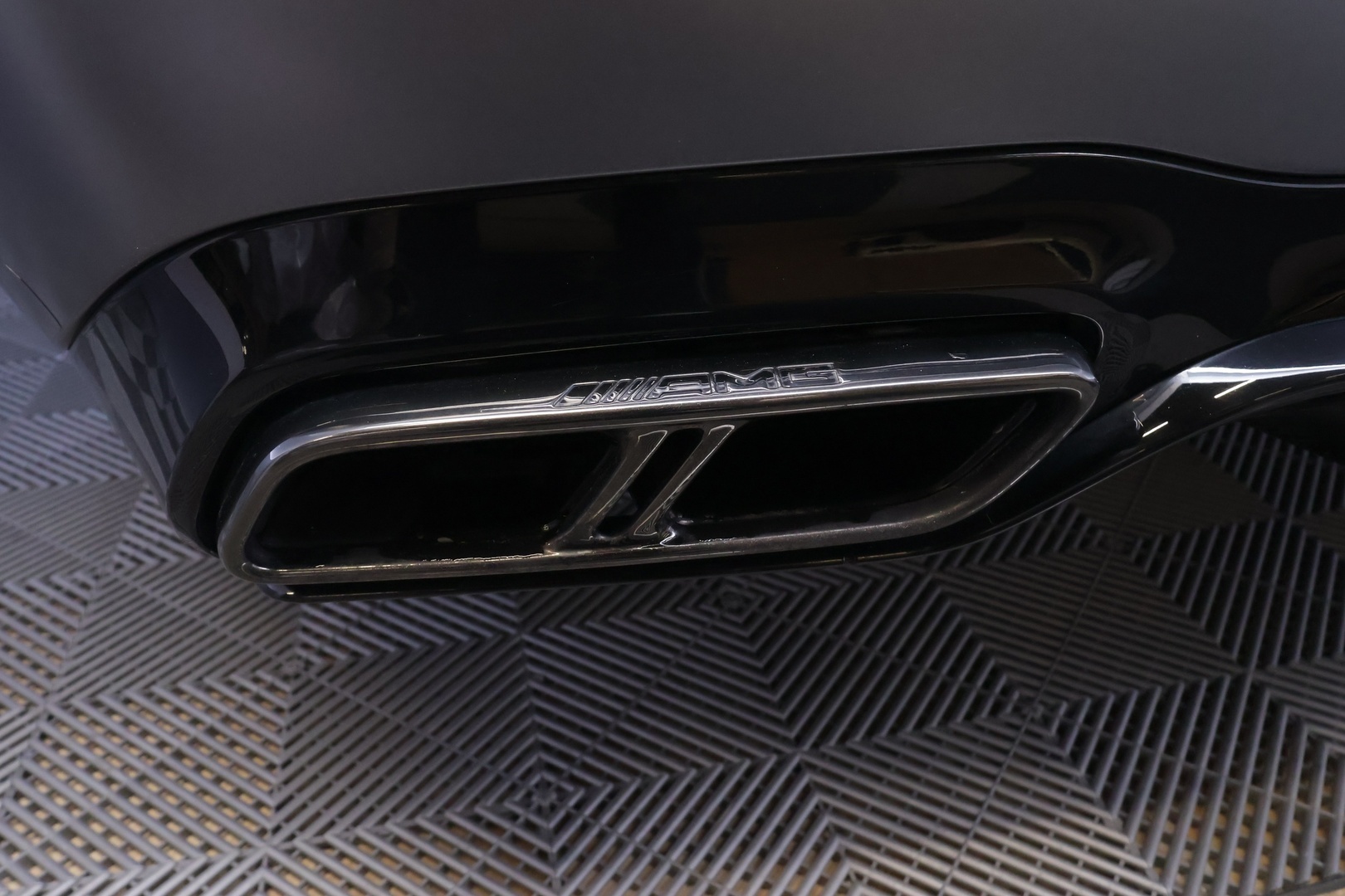 MERCEDES-BENZ E 63 AMG 2018