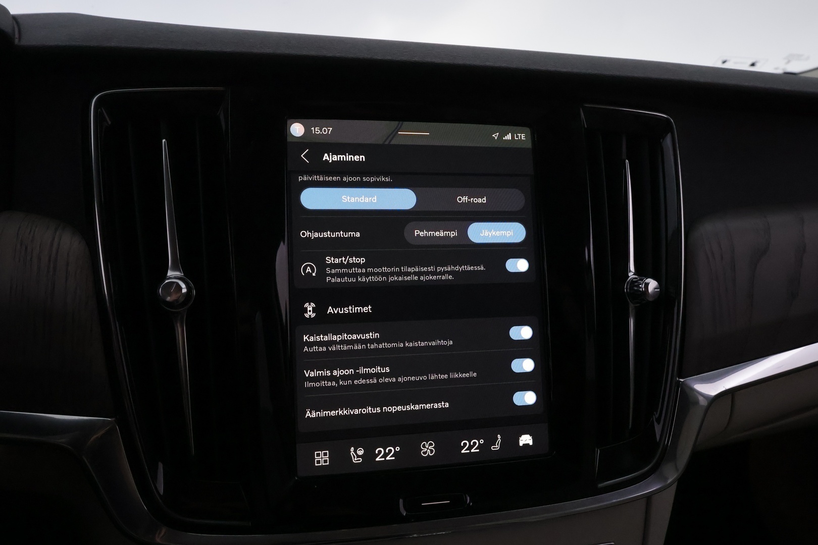 VOLVO V90 Cross Country 2023
