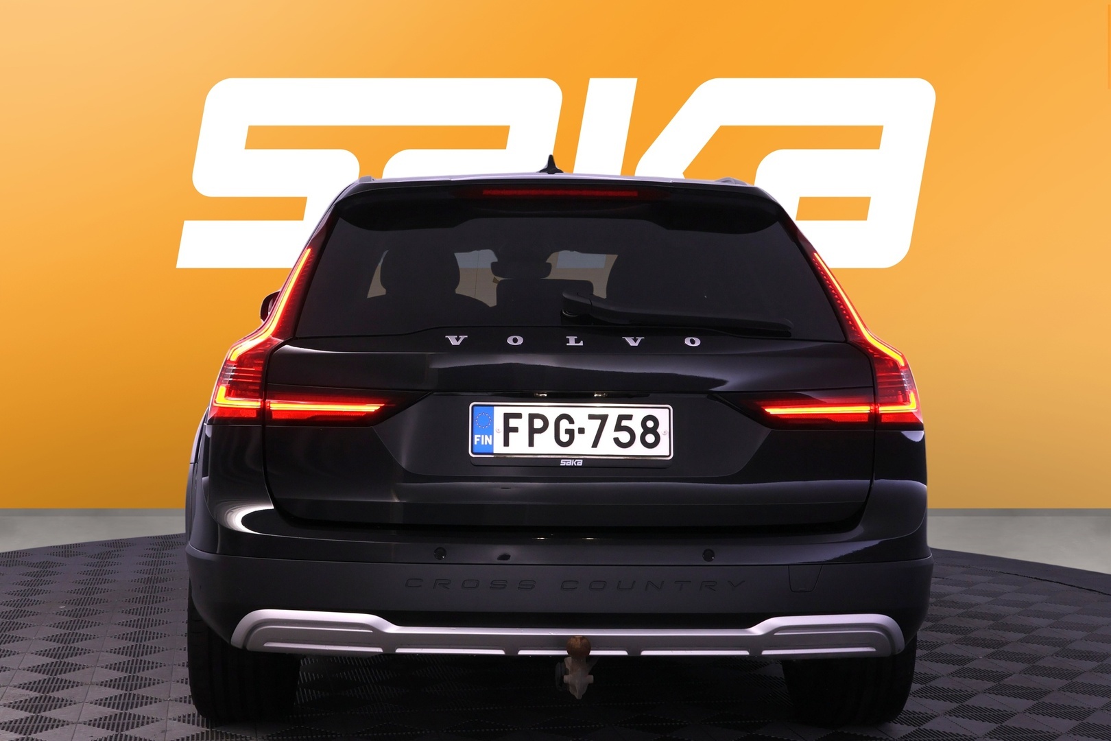VOLVO V90 Cross Country 2023
