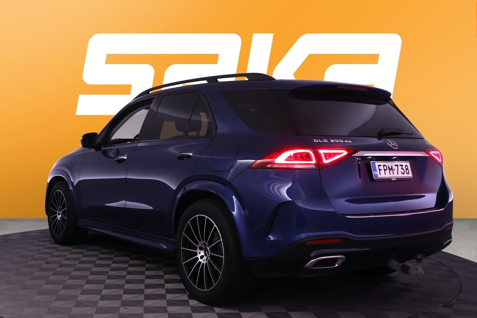 MERCEDES-BENZ GLE 2021