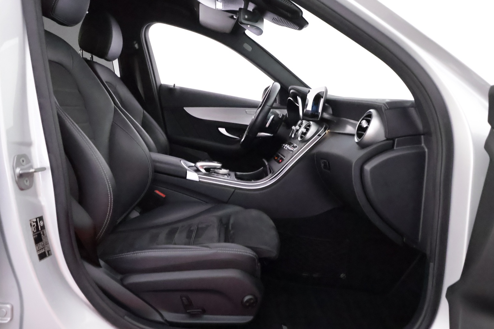 MERCEDES-BENZ C 2020