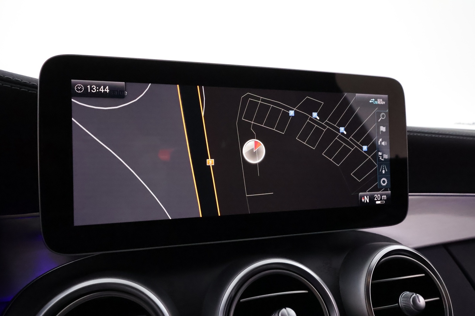 MERCEDES-BENZ C 2020