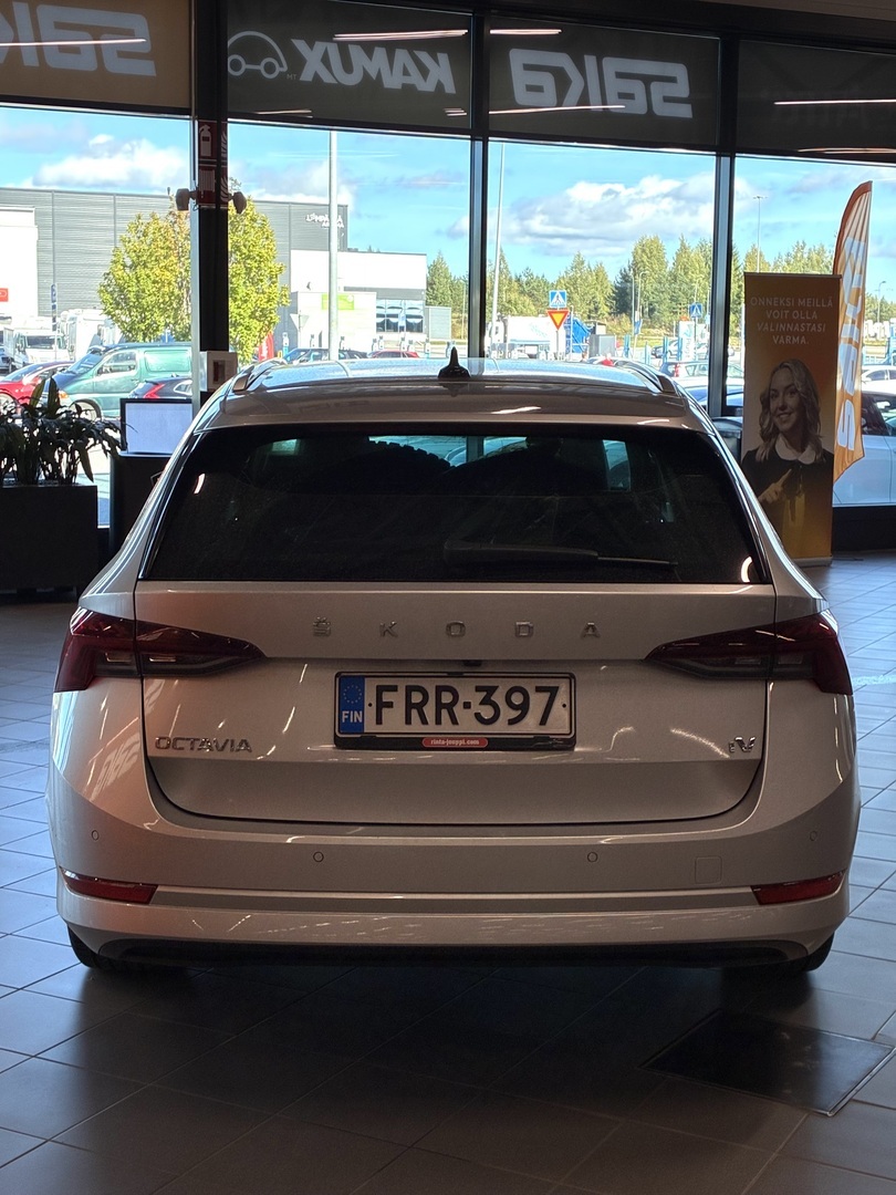 SKODA Octavia 2023
