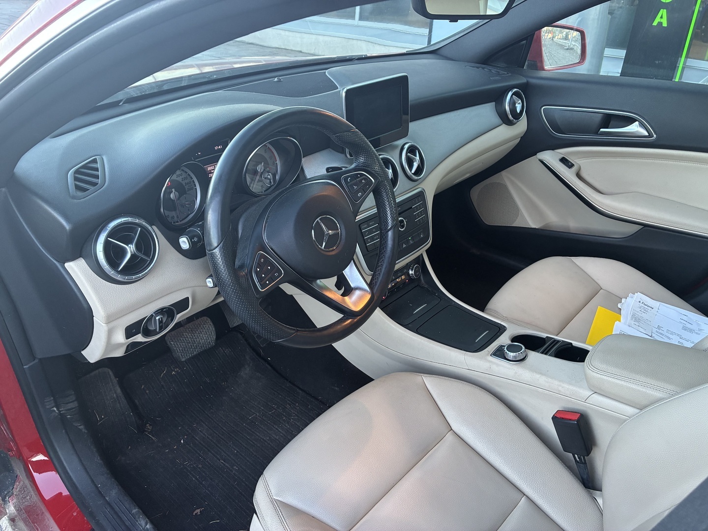 MERCEDES-BENZ CLA 2015