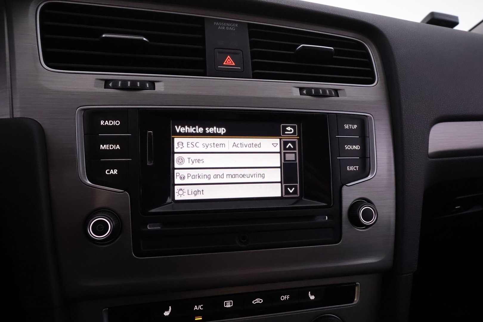 VOLKSWAGEN Golf 2015