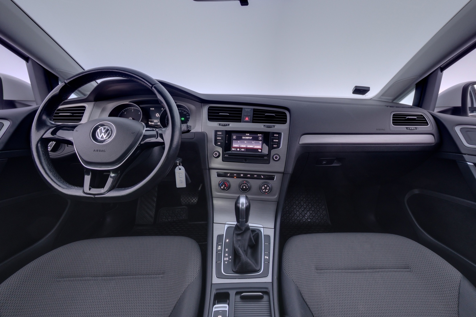 VOLKSWAGEN Golf 2015