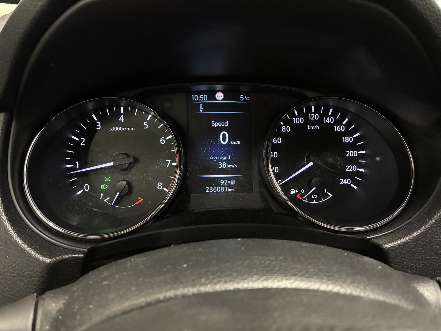 NISSAN Qashqai 2015