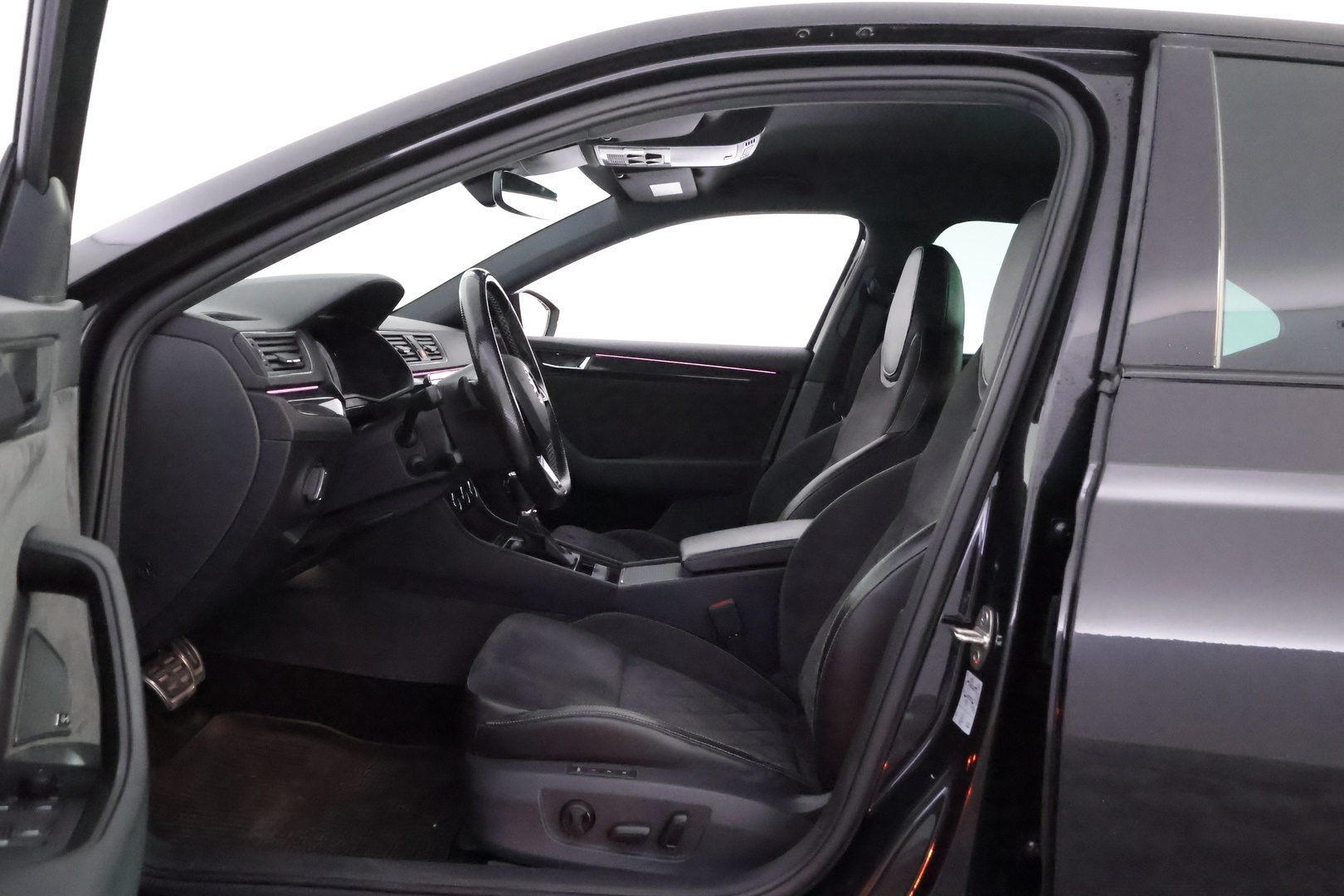 SKODA Superb 2018