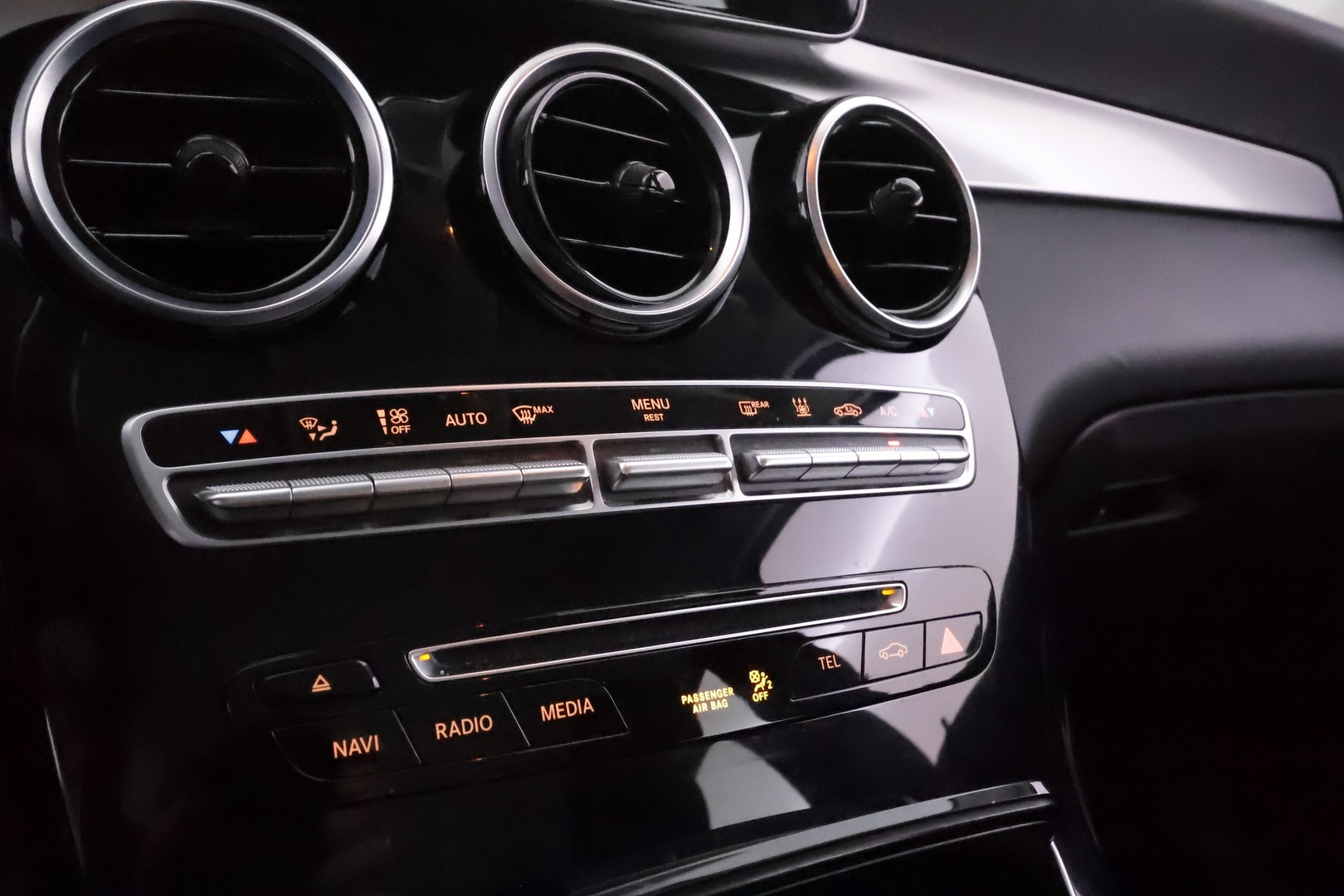 MERCEDES-BENZ GLC 2018