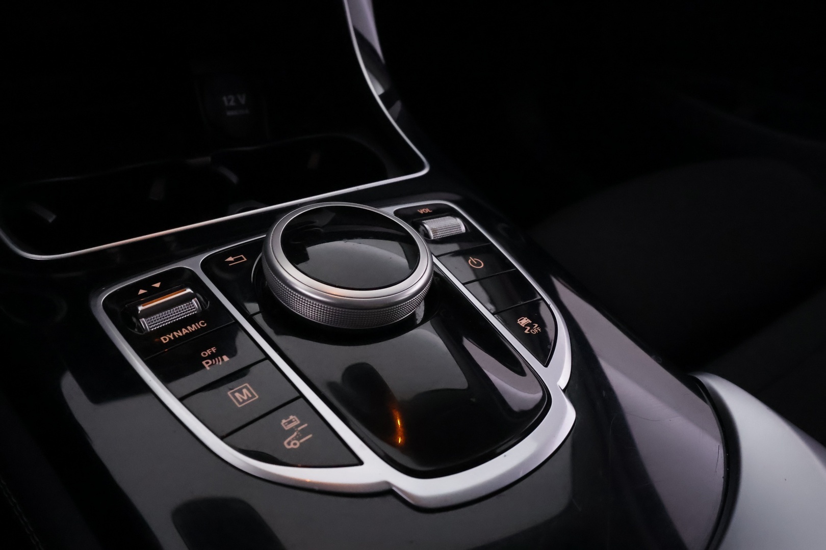 MERCEDES-BENZ GLC 2018