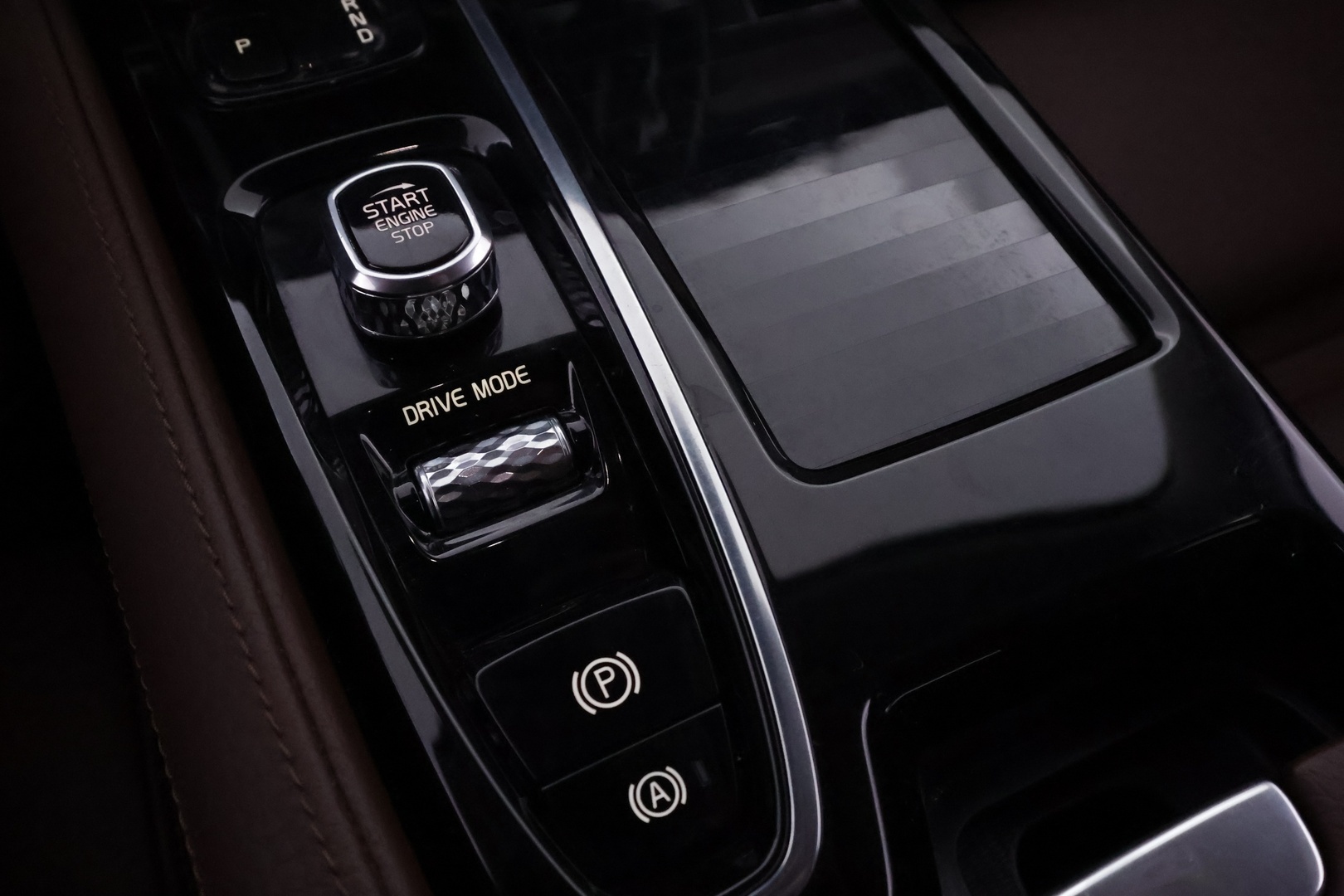 VOLVO S90 2020